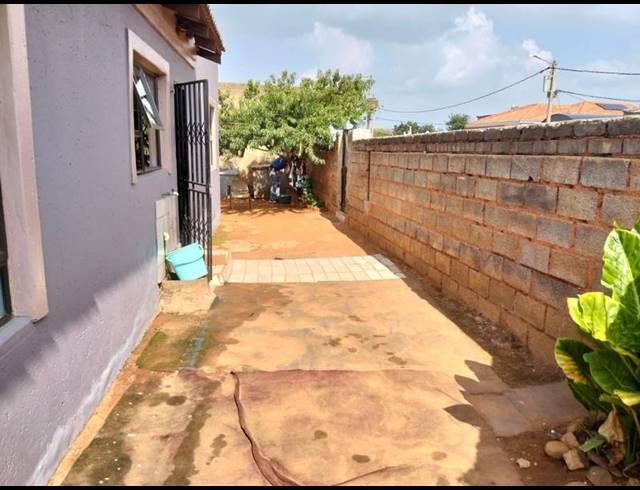 3 BEDROOM HOUSE FOR SALE IN LEHAE